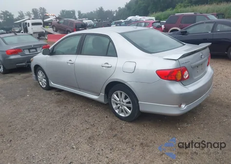2010 Toyota Corolla S из США, поврежденный, VIN 2T1BU4EE7AC366585